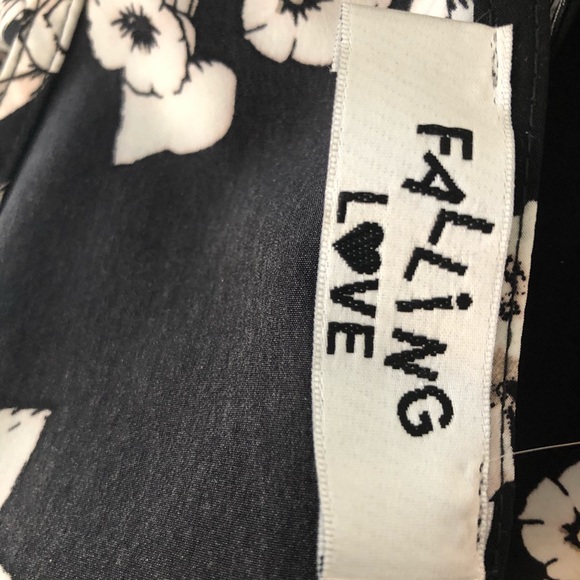 Black Floral Halter Romper - Picture 7 of 7